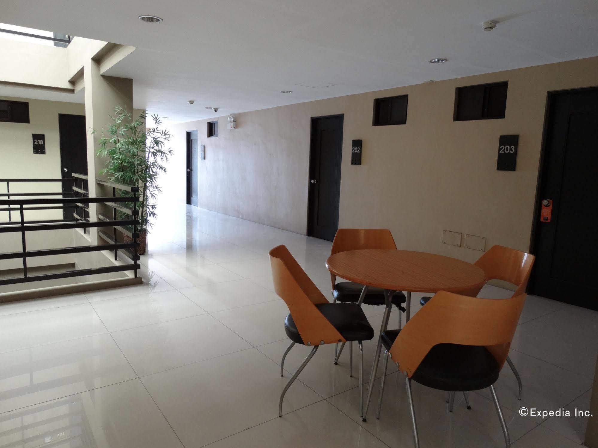 North Zen Basic Spaces Davao Exterior photo
