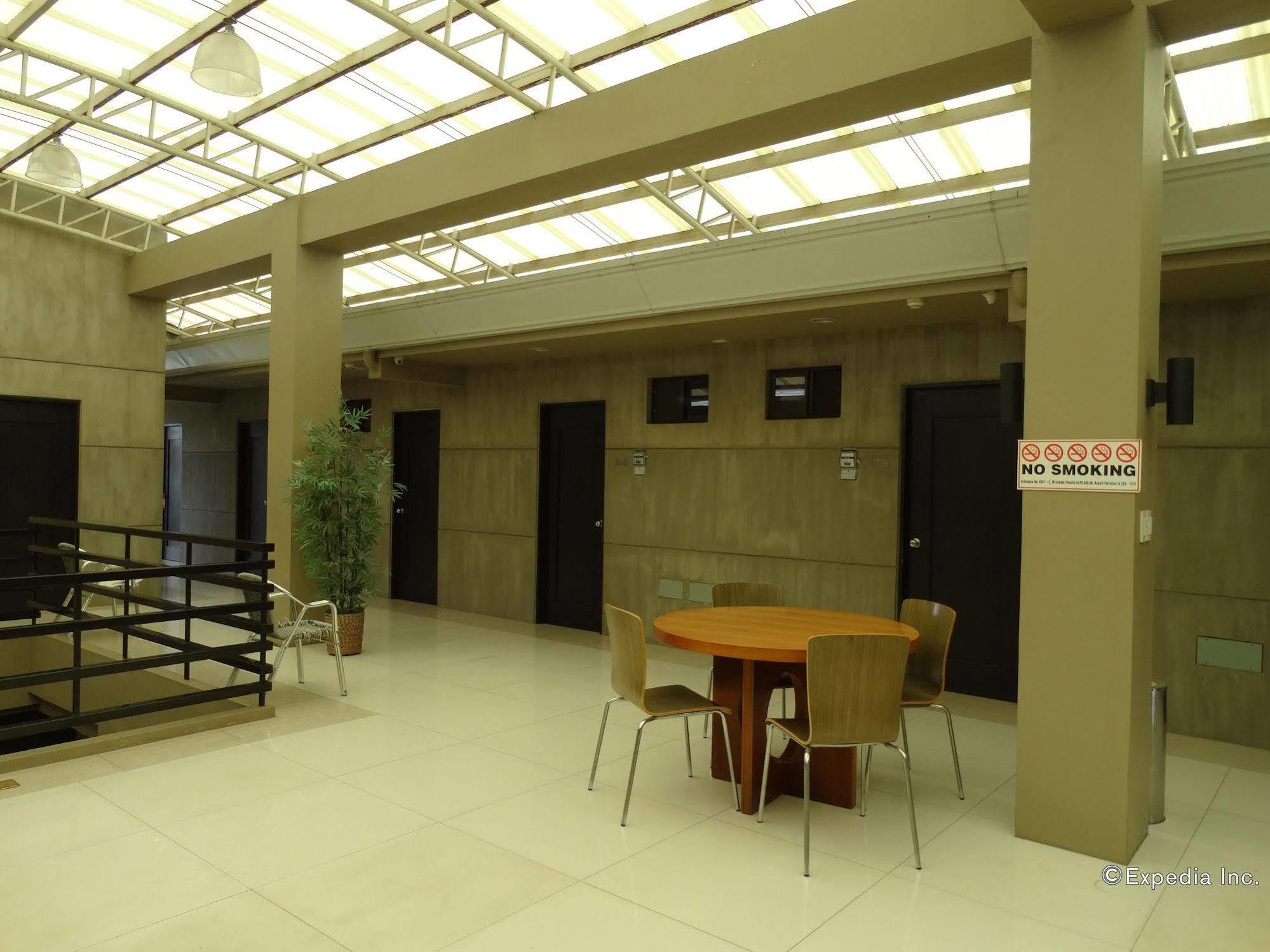 North Zen Basic Spaces Davao Exterior photo